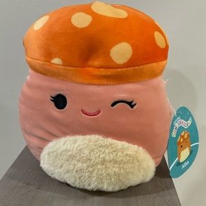 NWT Squishmallows 8 inch Alba mushroom